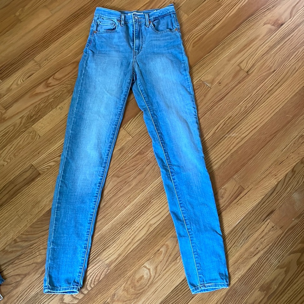 Levi’s Mile High Super Skinny Jeans